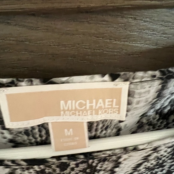 Snake Patterned MK blouse - Picture 3 of 3